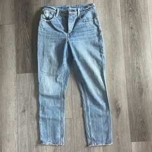 Abercrombie & Fitch Mom Jeans
